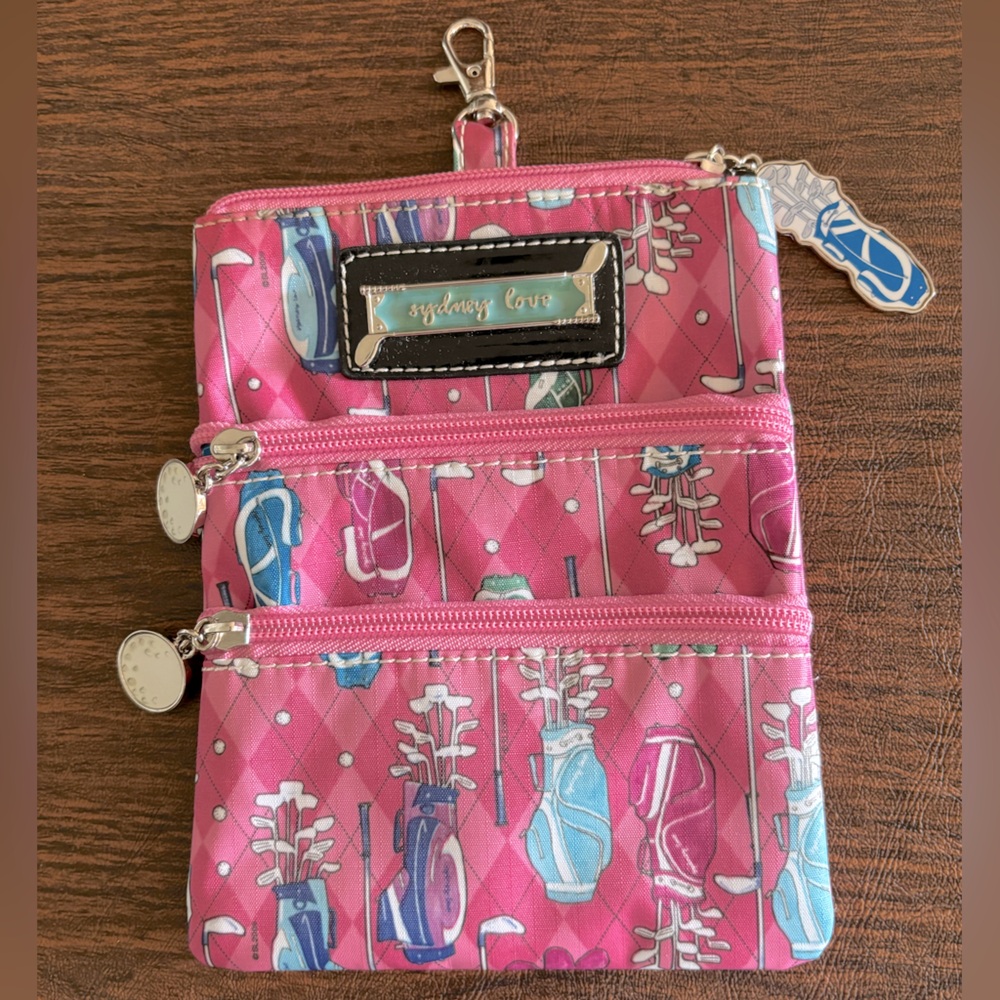 SYDNEY LOVE clip on accessory pouch